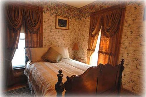 The Lion And The Rose Bed & Breakfast Whitefield Luaran gambar